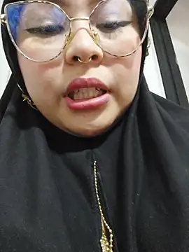 Hana    online show from 04/08/26, 11:28