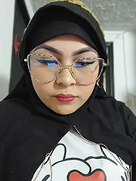 Hana    online show from 04/10/26, 10:39