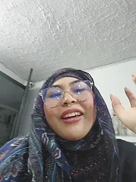 Hana    online show from 04/16/26, 09:39