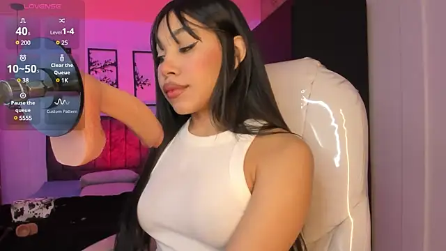 Olivia ds online show from 03/11/25, 04:30