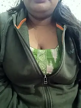 rekhabb123 online show from 01/15/26, 03:21