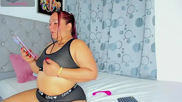 AmandaNordby  online show from 11/08/25, 08:51