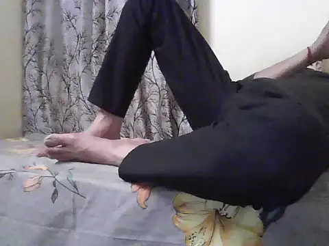 Desi Rider Aadi online show from 10/29/25, 04:39