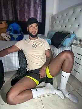 Snapshot of blackdrey18 chatting on 03/01/26, 01:00 blackdrey18 online show from 03/01/26, 01:00