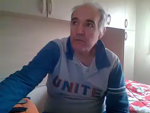 Snapshot of Setesesso7 chatting on 02/17/25, 01:44 Setesesso7 online show from 02/17/25, 01:44