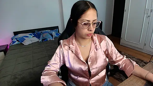 yesie hot online show from 03/21/26, 01:29