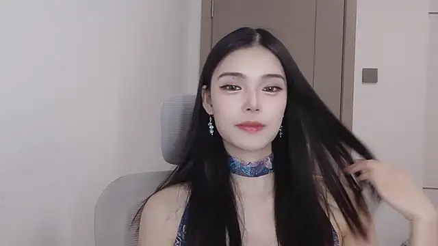 Tibbie-66 online show from 04/23/26, 10:44