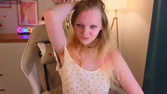 evangel1ne online show from 11/28/25, 11:49