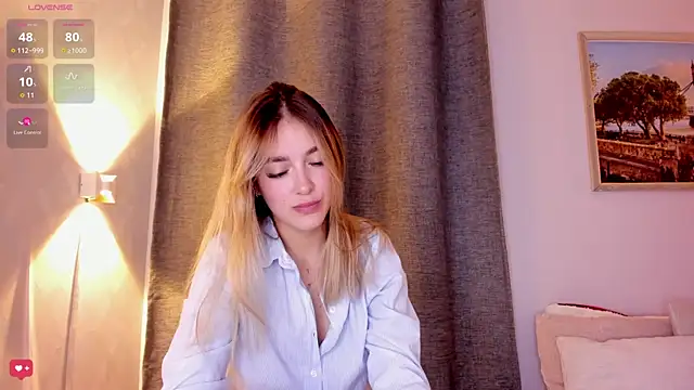 Assh lee  online show from 10/21/25, 01:21