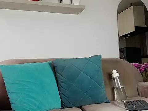 Robyn Miller online show from 11/21/25, 07:46