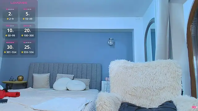 Snapshot of Anna_Lewis chatting on 11/13/25, 06:39 Anna Lewis online show from 11/13/25, 06:39