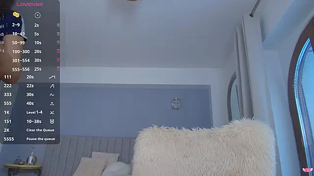 Anna Lewis online show from 02/23/26, 05:19