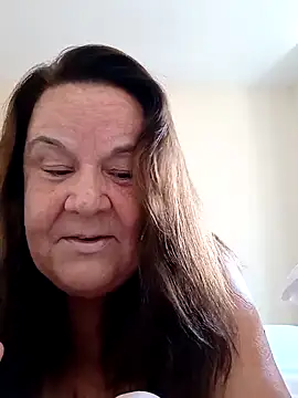 Snapshot of Yaya_Mineira chatting on 02/28/25, 05:04 Yaya Mineira online show from 02/28/25, 05:04