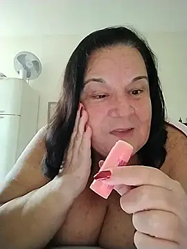 Yaya Mineira online show from 05/21/26, 12:13