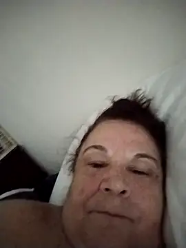 Yaya Mineira online show from 11/03/25, 08:29