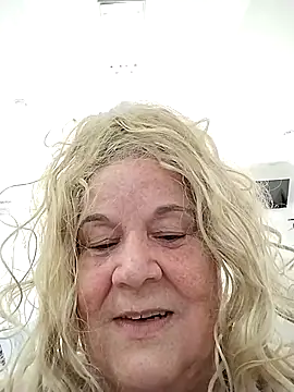 Yaya Mineira online show from 11/12/25, 05:50