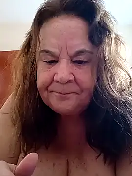 Snapshot of Yaya_Mineira chatting on 01/29/25, 12:02 Yaya Mineira online show from 01/29/25, 12:02