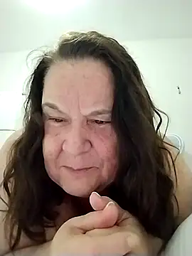 Yaya Mineira online show from 10/28/25, 09:47