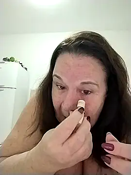 Snapshot of Yaya_Mineira chatting on 09/21/25, 12:16 Yaya Mineira online show from 09/21/25, 12:16
