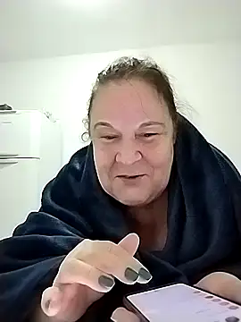 Yaya Mineira online show from 11/12/25, 01:32