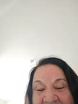 Yaya Mineira online show from 02/15/26, 05:34