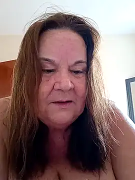 Snapshot of Yaya_Mineira chatting on 02/03/25, 01:19 Yaya Mineira online show from 02/03/25, 01:19