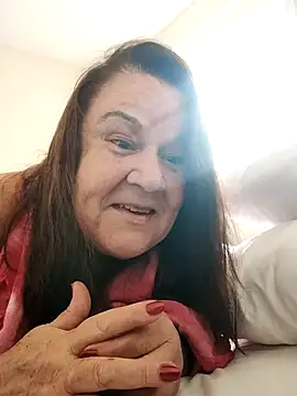Snapshot of Yaya_Mineira chatting on 03/16/25, 03:39 Yaya Mineira online show from 03/16/25, 03:39
