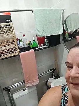 Yaya Mineira online show from 05/15/26, 11:36