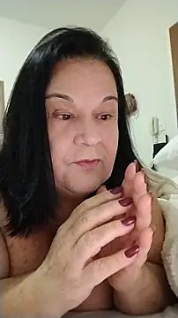Snapshot of Yaya_Mineira chatting on 07/17/26, 12:30 Yaya Mineira online show from 07/17/26, 12:30