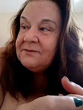 Snapshot of Yaya_Mineira chatting on 02/07/25, 01:32 Yaya Mineira online show from 02/07/25, 01:32