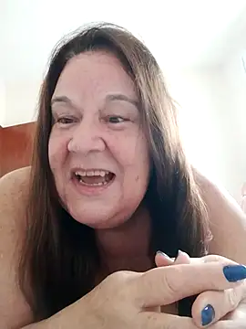 Snapshot of Yaya_Mineira chatting on 03/20/25, 05:36 Yaya Mineira online show from 03/20/25, 05:36