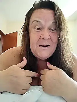 Snapshot of Yaya_Mineira chatting on 02/26/25, 01:00 Yaya Mineira online show from 02/26/25, 01:00