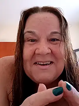 Snapshot of Yaya_Mineira chatting on 02/06/25, 12:37 Yaya Mineira online show from 02/06/25, 12:37