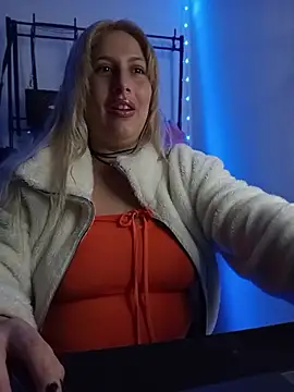 Snapshot of La_pauli_latina chatting on 06/24/26, 03:05 La pauli latina online show from 06/24/26, 03:05