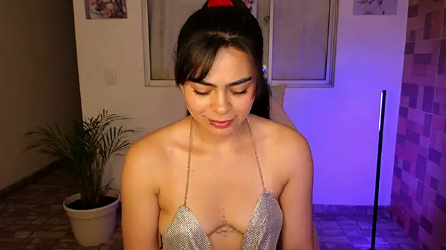 Snapshot of sexyladyy_ chatting on 01/18/25, 12:35 sexyladyy online show from 01/18/25, 12:35