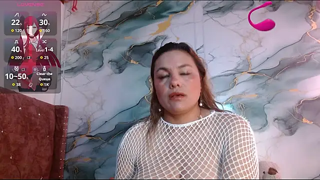 Snapshot of naugtyqueen chatting on 03/11/26, 06:13 naugtyqueen online show from 03/11/26, 06:13