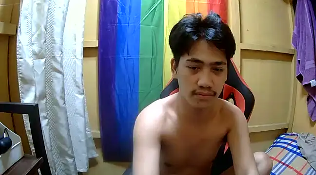 Snapshot of gaysucker6969 chatting on 01/26/25, 10:23 gaysucker6969 online show from 01/26/25, 10:23