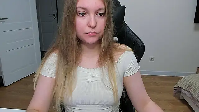 Snapshot of stacy_miracle chatting on 02/21/26, 04:53 stacy miracle online show from 02/21/26, 04:53