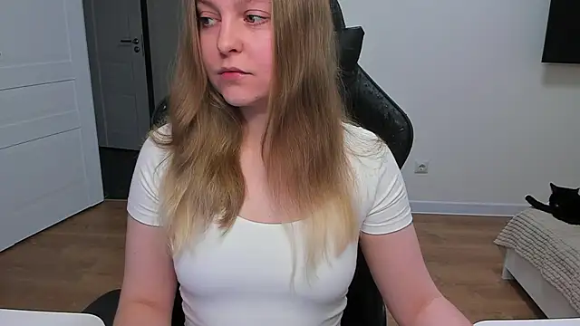 stacy miracle online show from 04/25/26, 03:53
