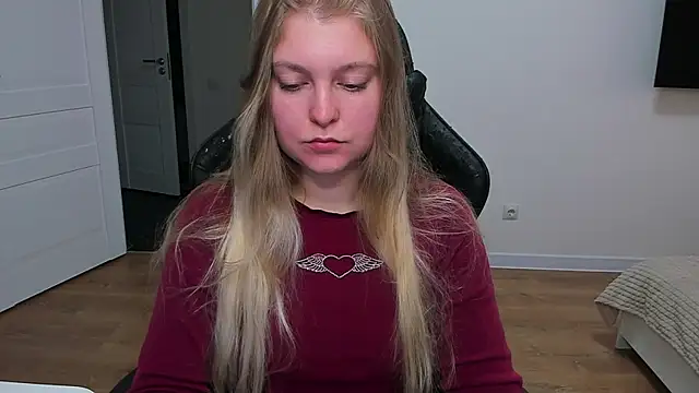 stacy miracle online show from 09/30/25, 03:18