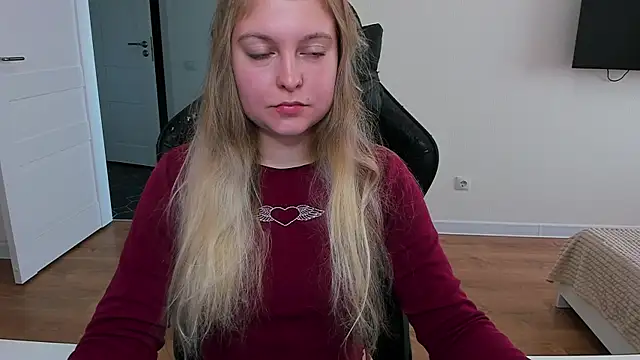 stacy miracle online show from 09/09/25, 02:15