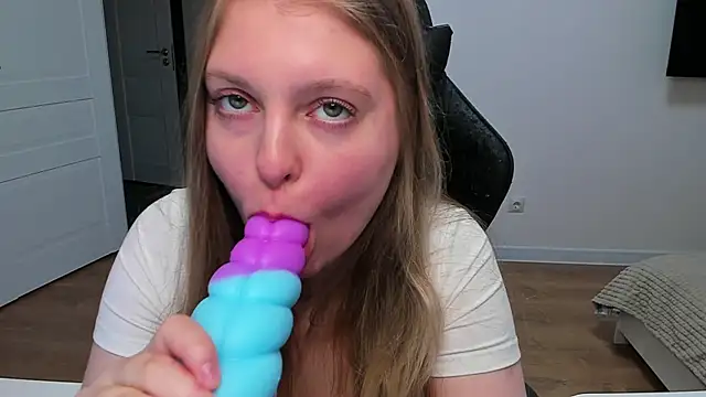 stacy miracle online show from 04/08/26, 05:03