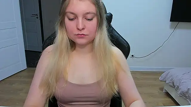 stacy miracle online show from 03/01/25, 02:55