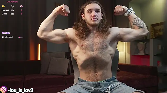 Snapshot of Louis_Karlos chatting on 01/08/26, 04:51 Louis Karlos online show from 01/08/26, 04:51