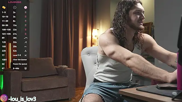 Louis Karlos online show from 10/04/25, 04:03