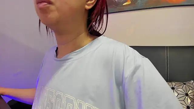 madelaine blosson online show from 04/18/26, 11:01