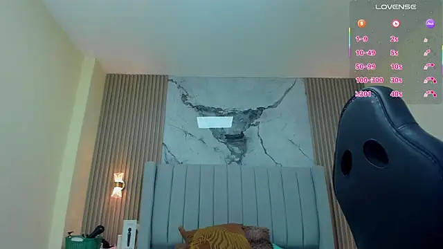 MAGIEVANS1 online show from 10/10/25, 12:39