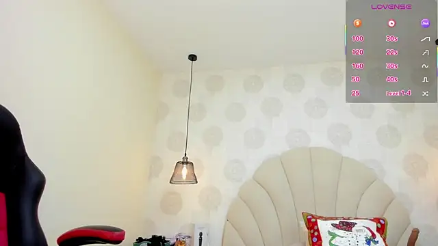 MAGIEVANS1 online show from 12/02/25, 02:45