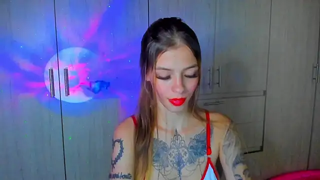 barbiee 05 online show from 10/29/25, 02:10