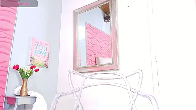 Snapshot of _Valeria_Brown chatting on 02/26/25, 07:53  Valeria Brown online show from 02/26/25, 07:53